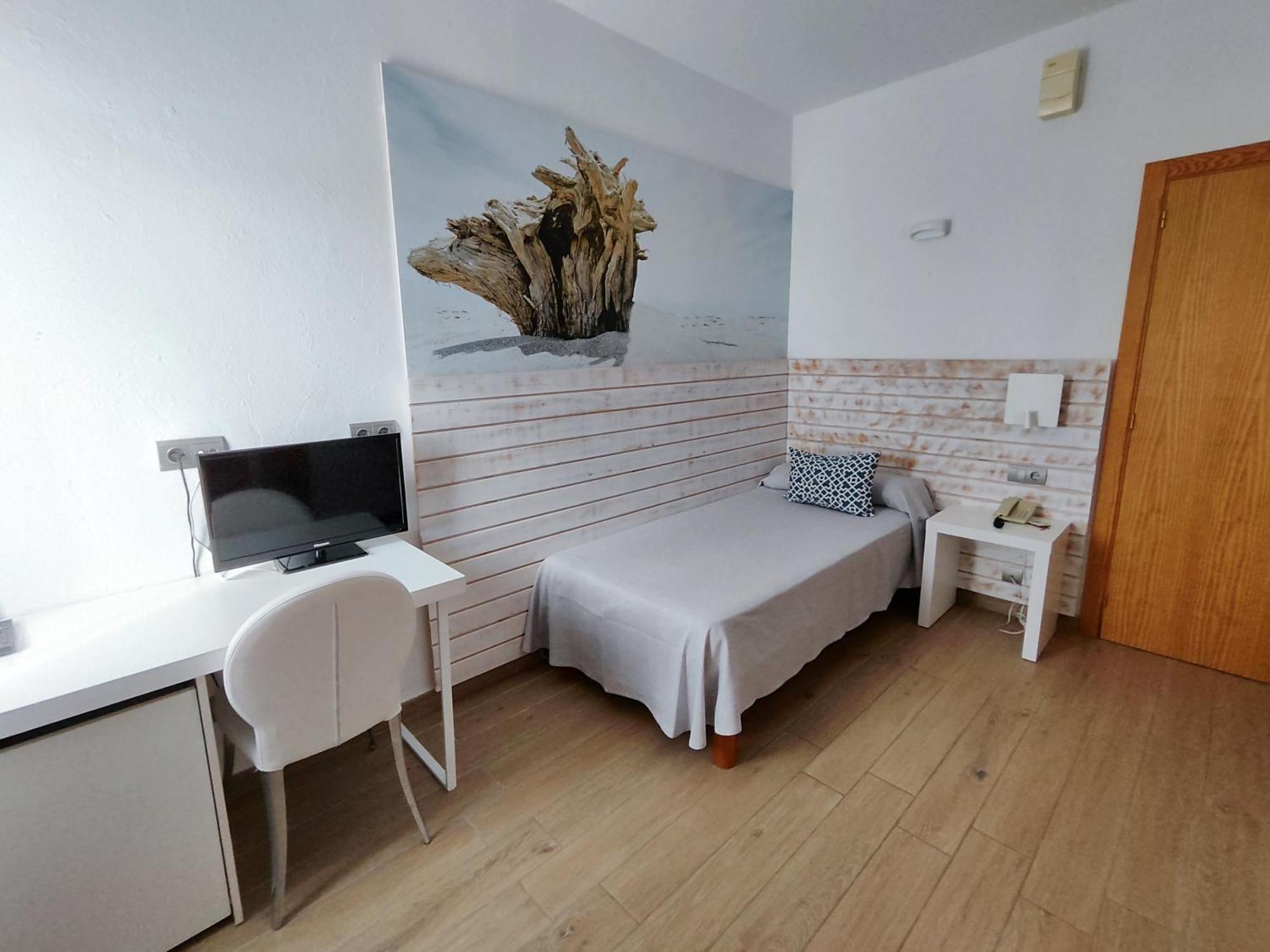Hotel Ses Savines ซานอันโตนิโอ ภายนอก รูปภาพ