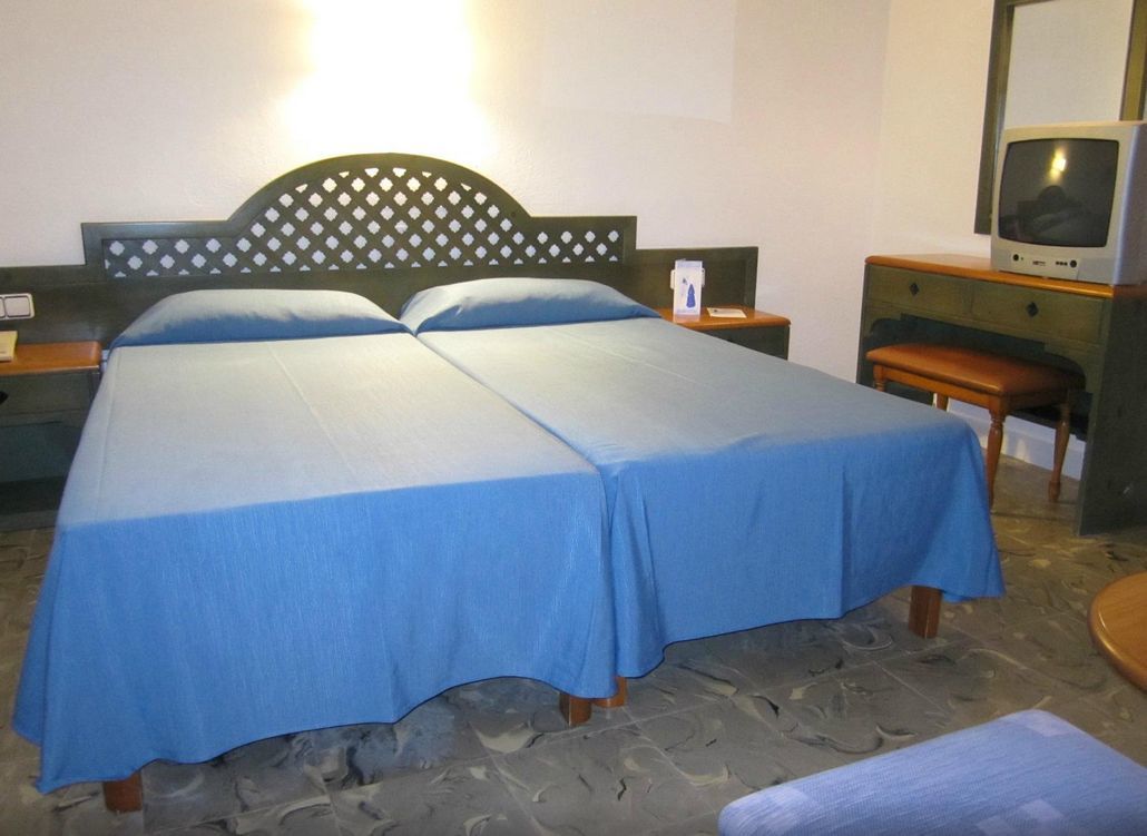 Hotel Ses Savines ซานอันโตนิโอ ภายนอก รูปภาพ