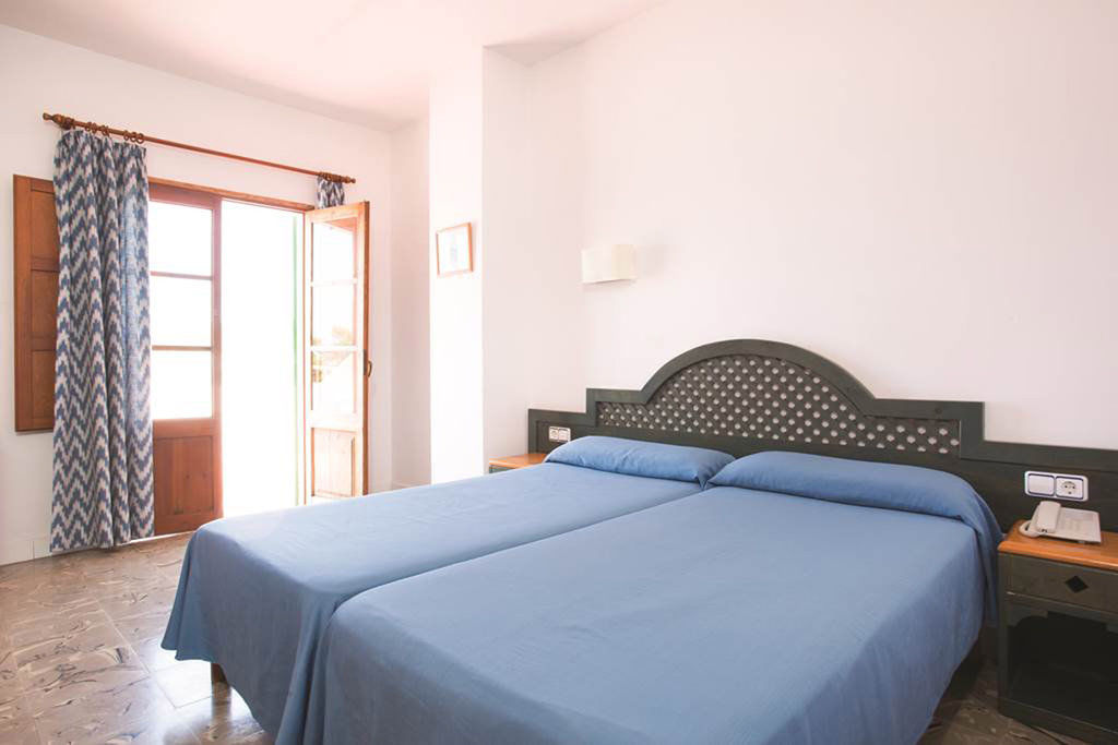 Hotel Ses Savines ซานอันโตนิโอ ภายนอก รูปภาพ